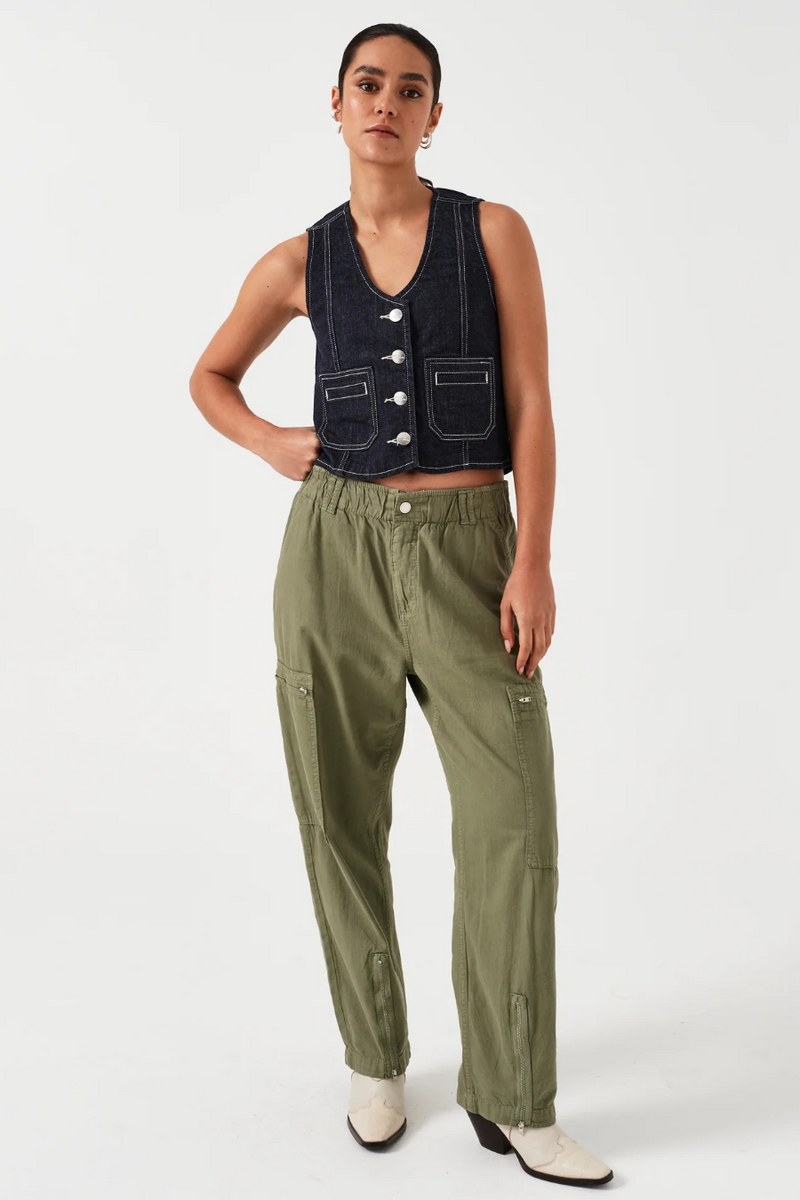 Amelia Pant - Khaki