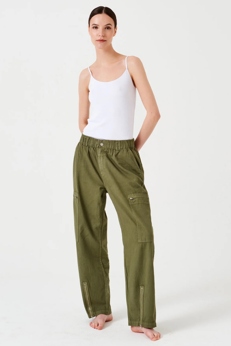 Amelia Pant - Khaki