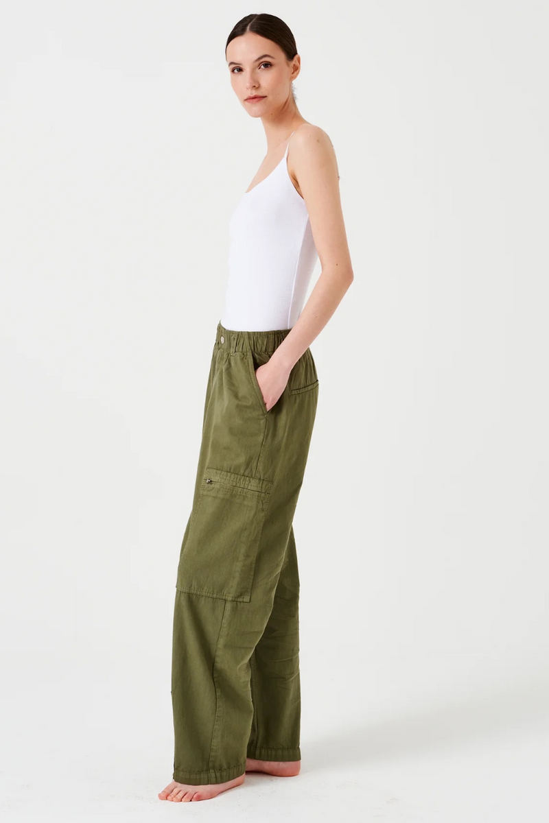 Amelia Pant - Khaki