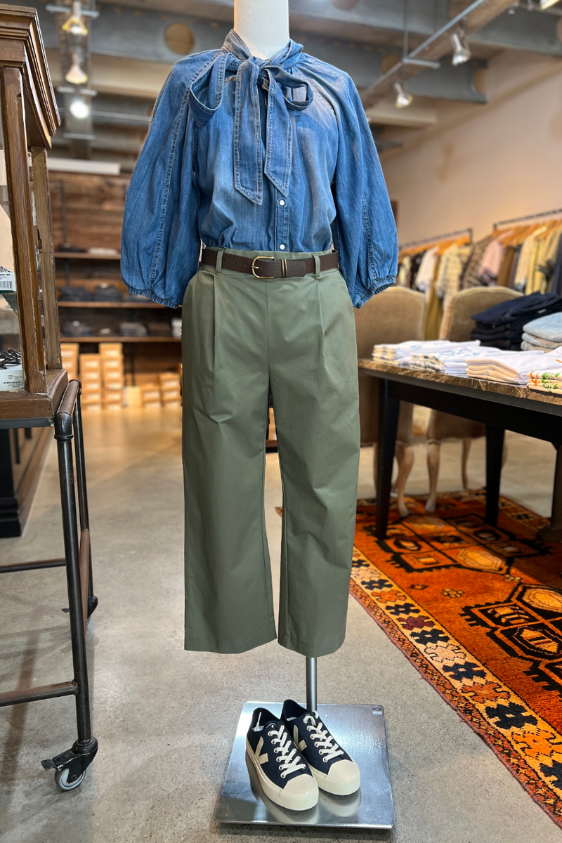 Pull On Khaki Pant